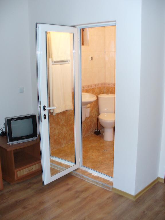 Guest House Alfa Daniel Balkanets  Zimmer foto
