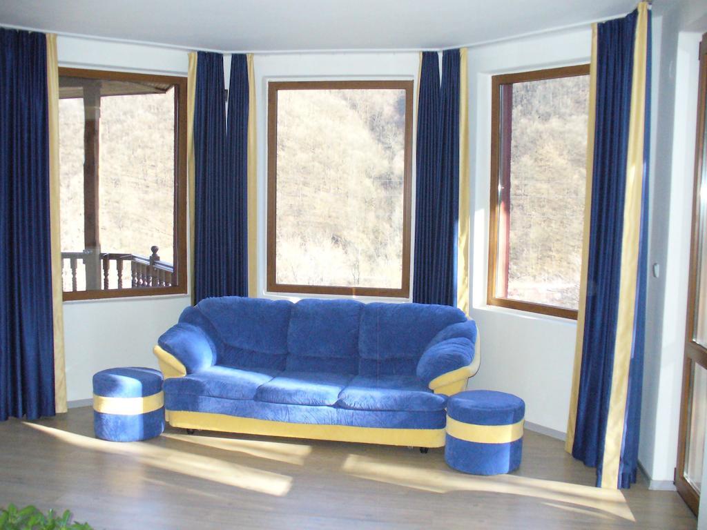 Guest House Alfa Daniel Balkanets  Zimmer foto